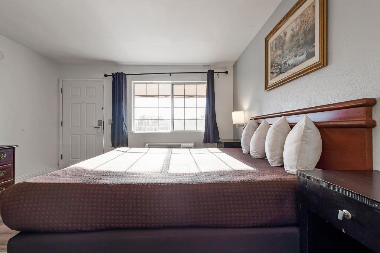 Heritage Inn Express Chico Zewnętrze zdjęcie